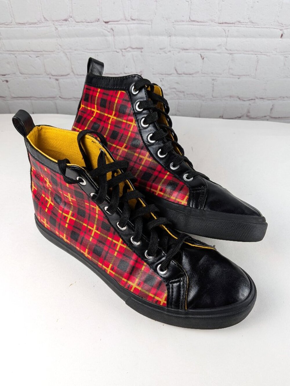 Ground Up x Harry Potter Gryffindor High Top Sneakers 7